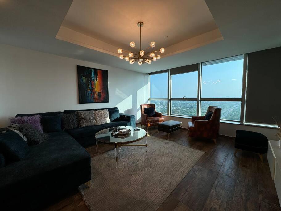 Citylights 2Bhk At Centaurus High Floor,Xbox Apartment Islamabad Bagian luar foto